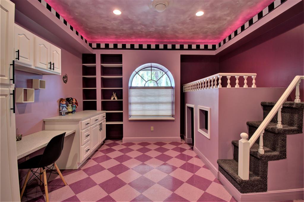 WELLINGTON AERO CLUB OF T - Residential