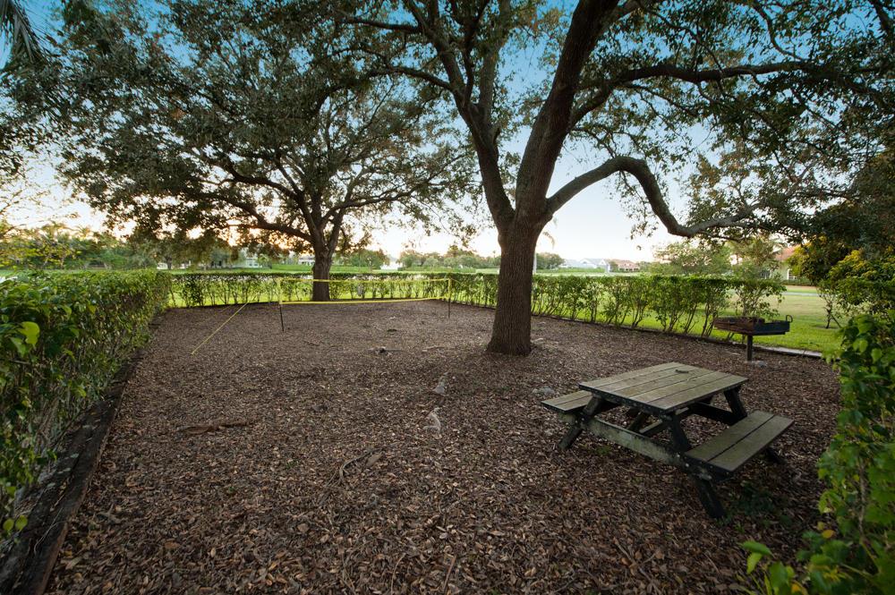 WELLINGTON AERO CLUB OF T - Residential