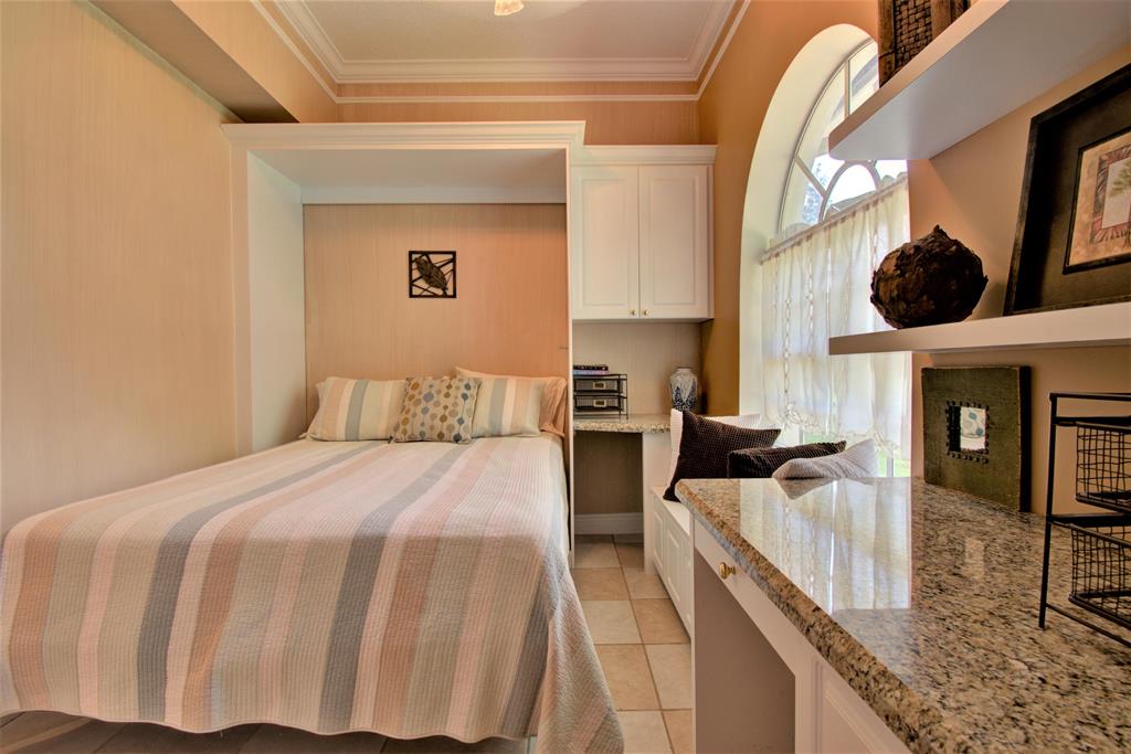 WELLINGTON AERO CLUB OF T - Residential