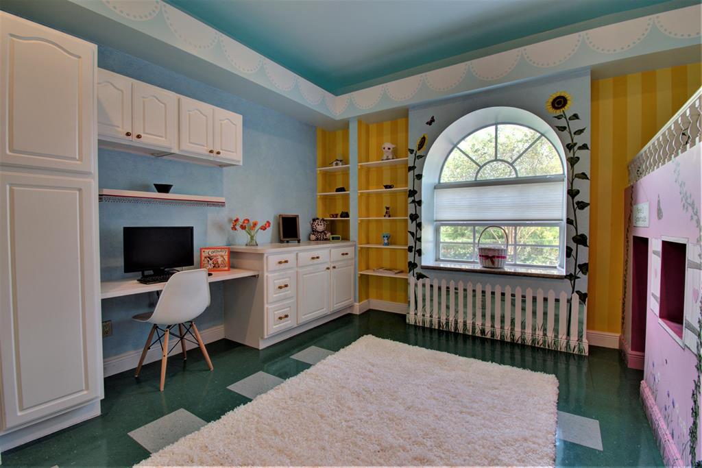 WELLINGTON AERO CLUB OF T - Residential