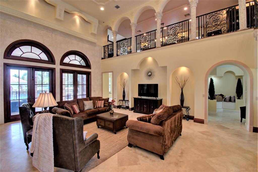 WELLINGTON AERO CLUB OF T - Residential