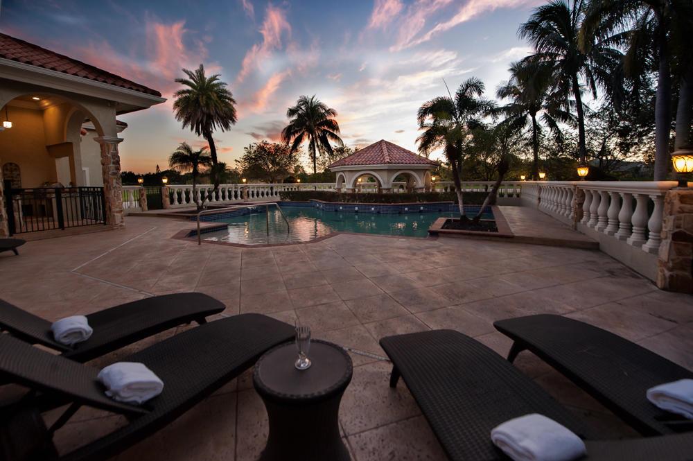 WELLINGTON AERO CLUB OF T - Residential