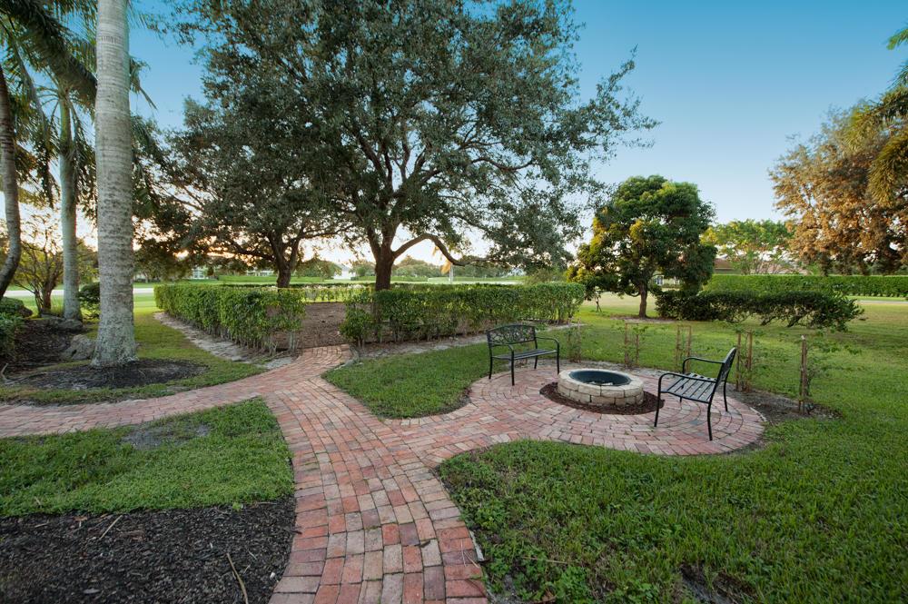 WELLINGTON AERO CLUB OF T - Residential