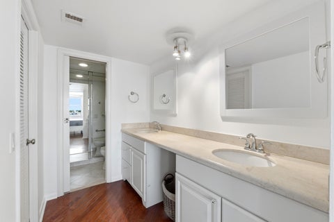 Tiny photo for 511 BAYSHORE Drive #410, Fort Lauderdale, FL 33304 (MLS # B26090898)
