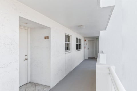 Tiny photo for 511 BAYSHORE Drive #410, Fort Lauderdale, FL 33304 (MLS # B26090898)