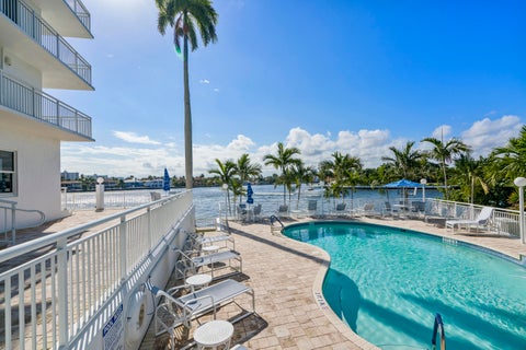 Tiny photo for 511 BAYSHORE Drive #410, Fort Lauderdale, FL 33304 (MLS # B26090898)