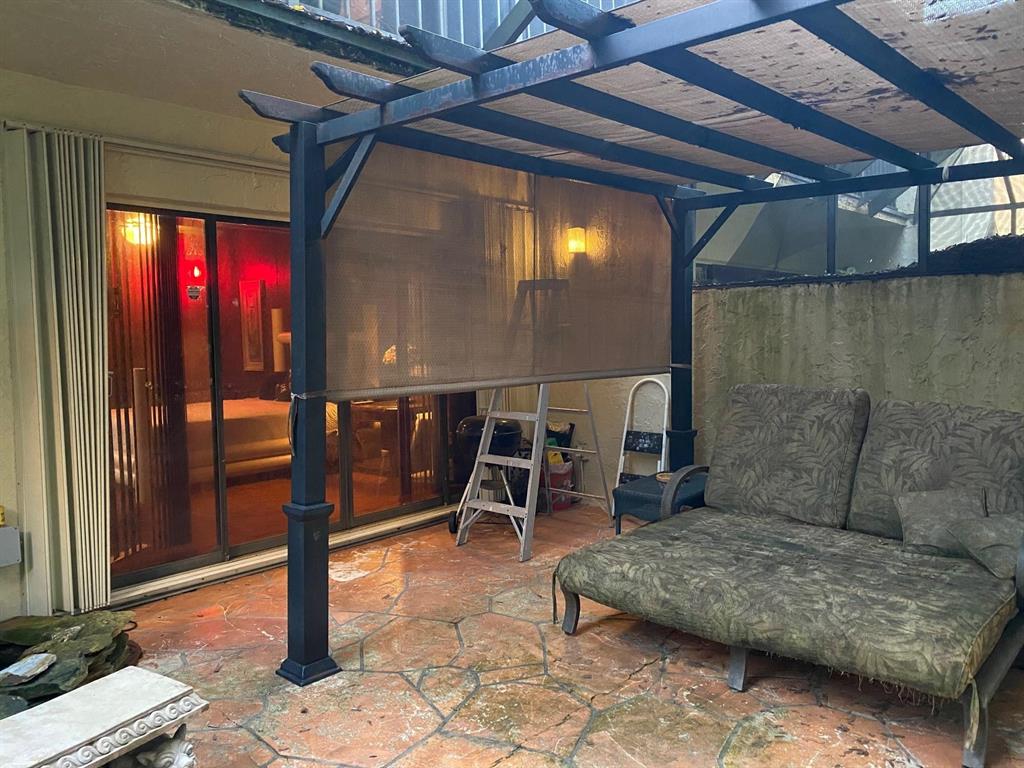 Majestic View - Residential