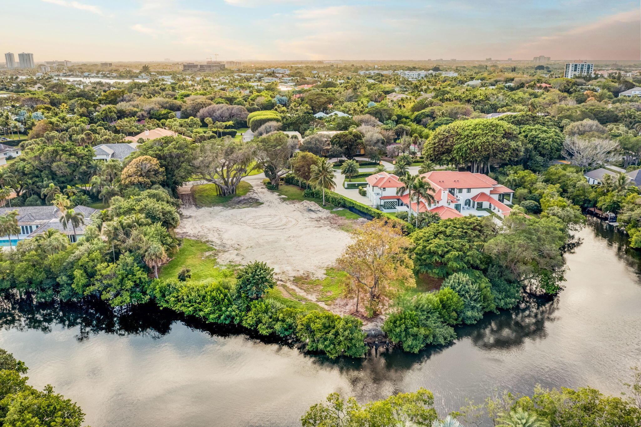 SEMINOLE LANDING - Land