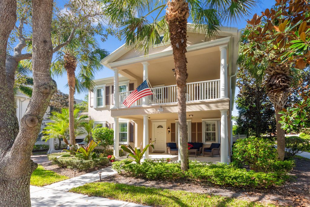 Photo of 2604 W Community Drive, Jupiter, FL 33458 (MLS # R10854946)