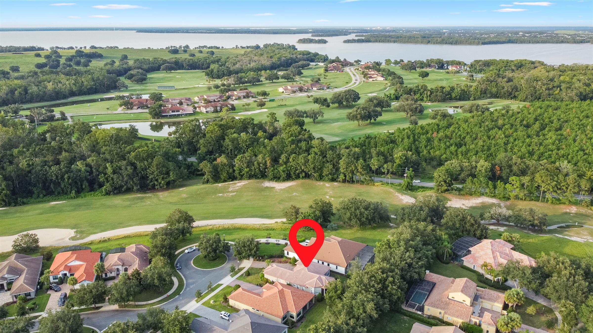 Las Colinas - Residential