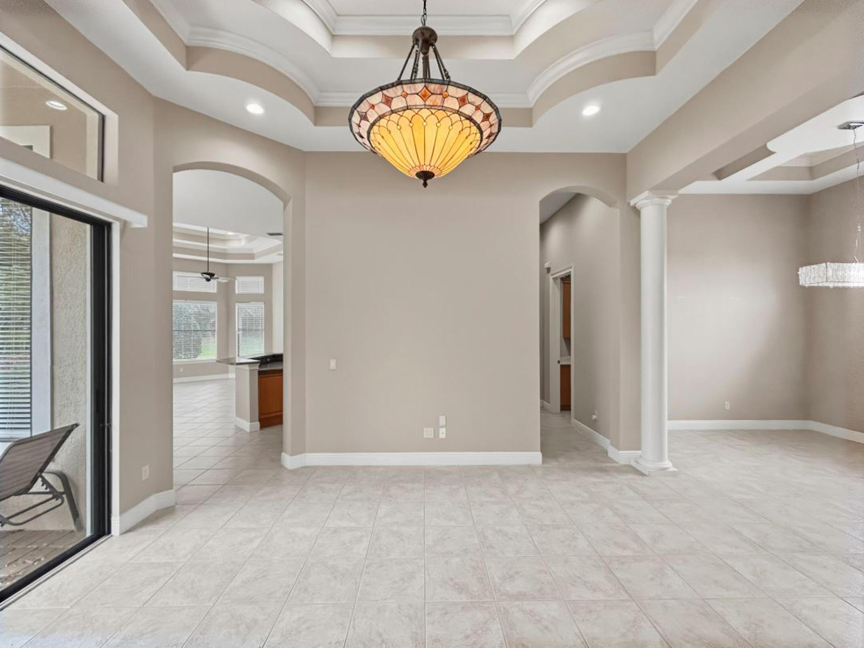 Las Colinas - Residential