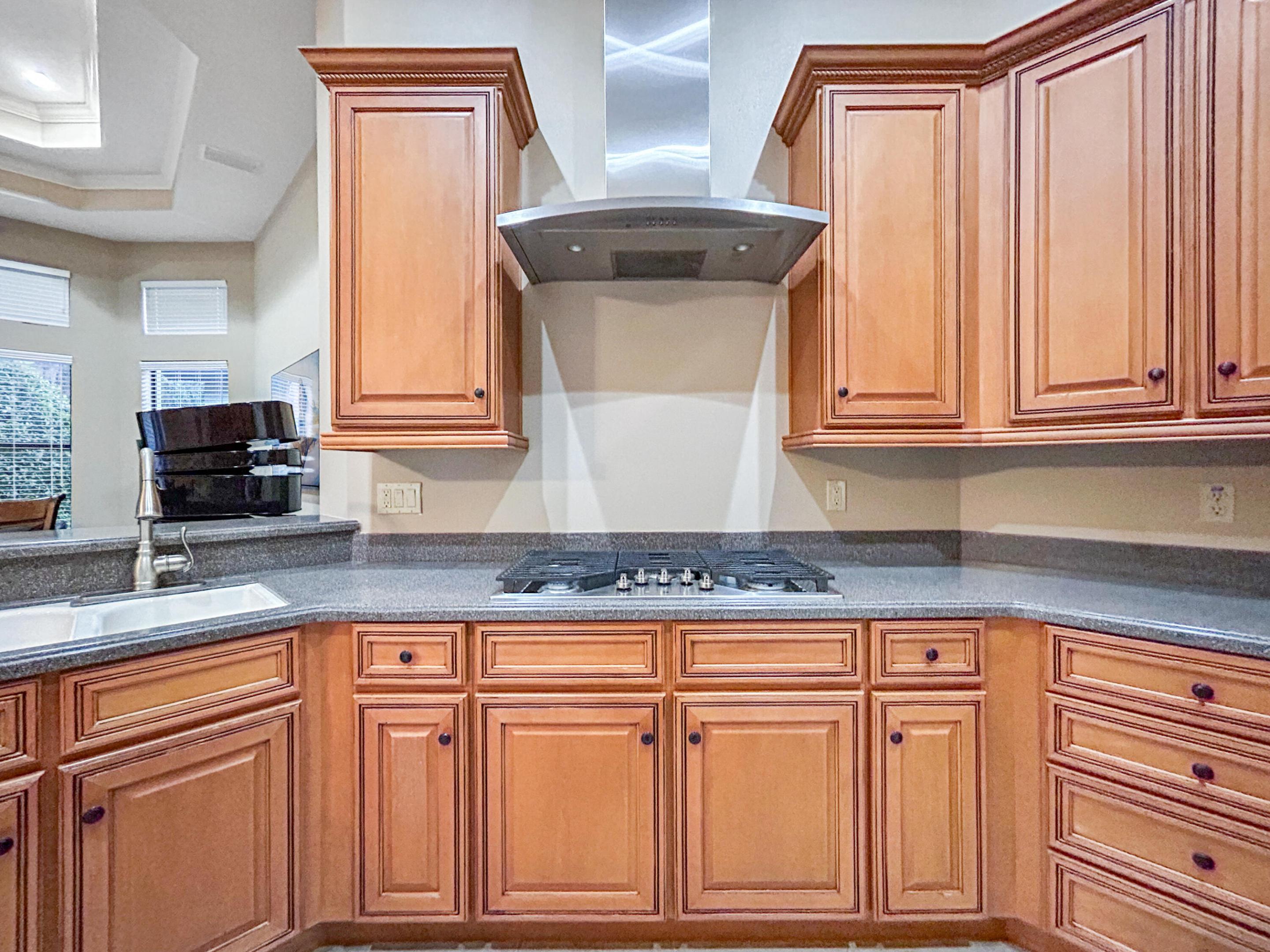 Las Colinas - Residential