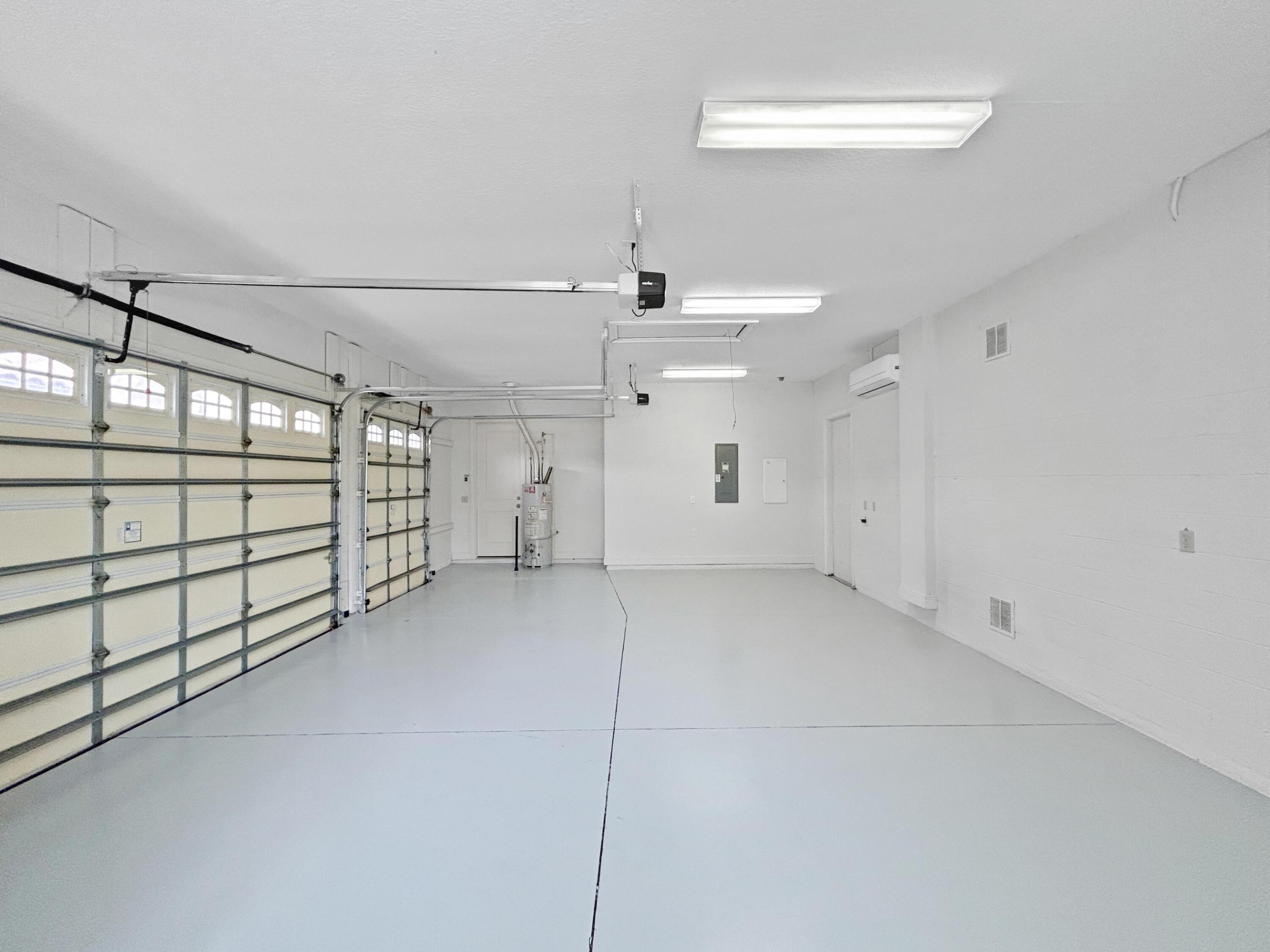 Las Colinas - Residential