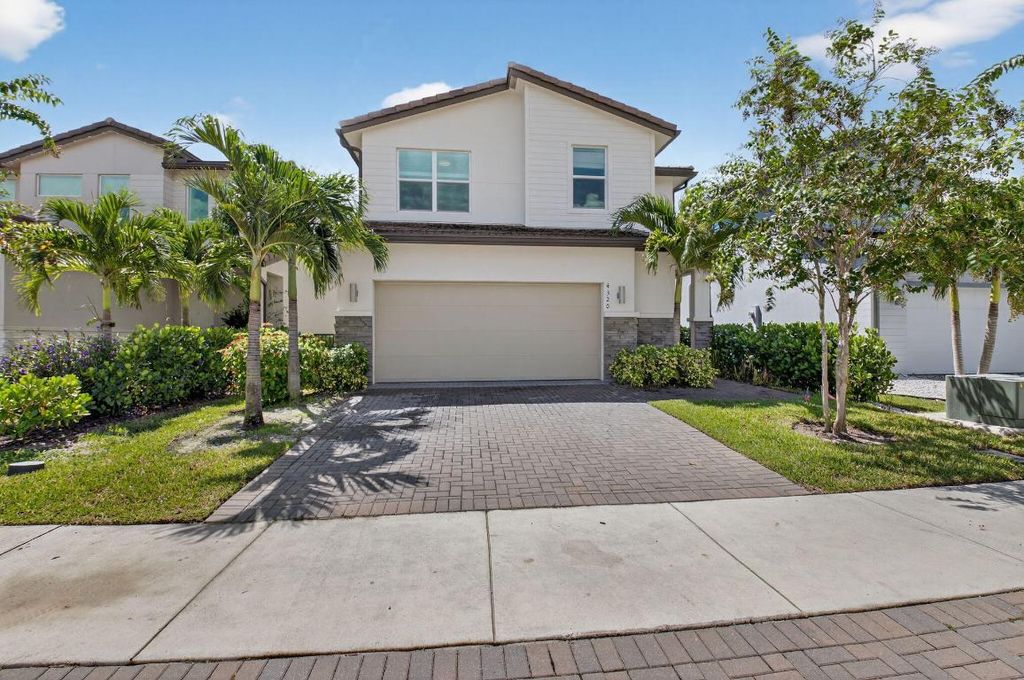 Photo of 4280 Buttonwood Drive, Delray Beach, FL 33445 (MLS # R11153778)