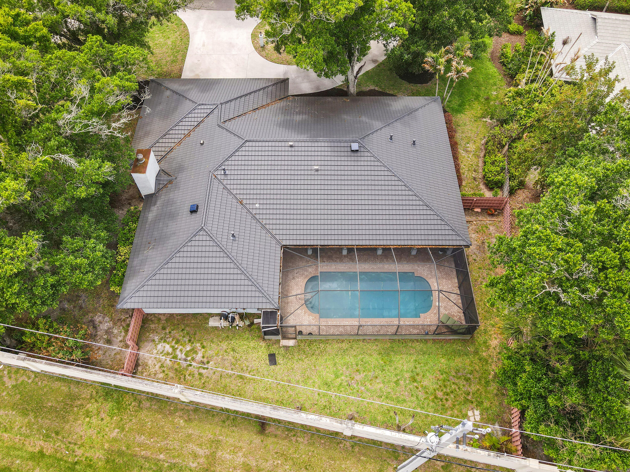 RIVERS EDGE - Residential