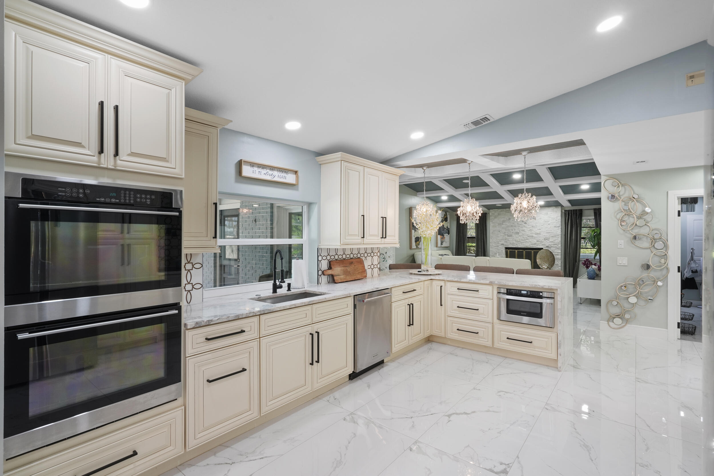 RIVERS EDGE - Residential