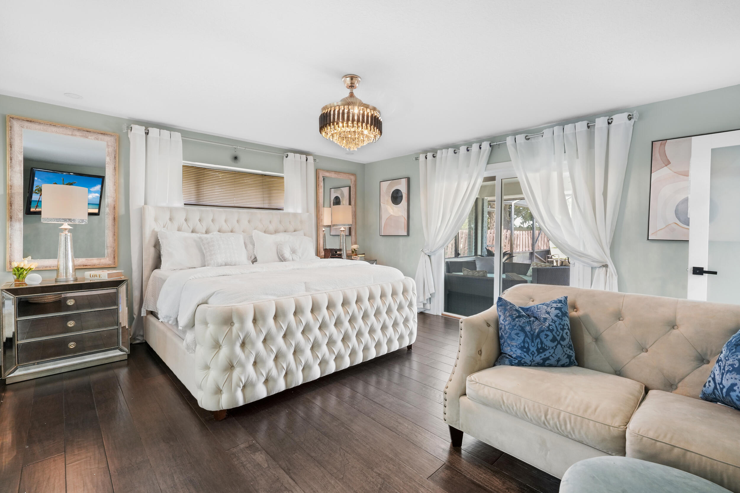 RIVERS EDGE - Residential