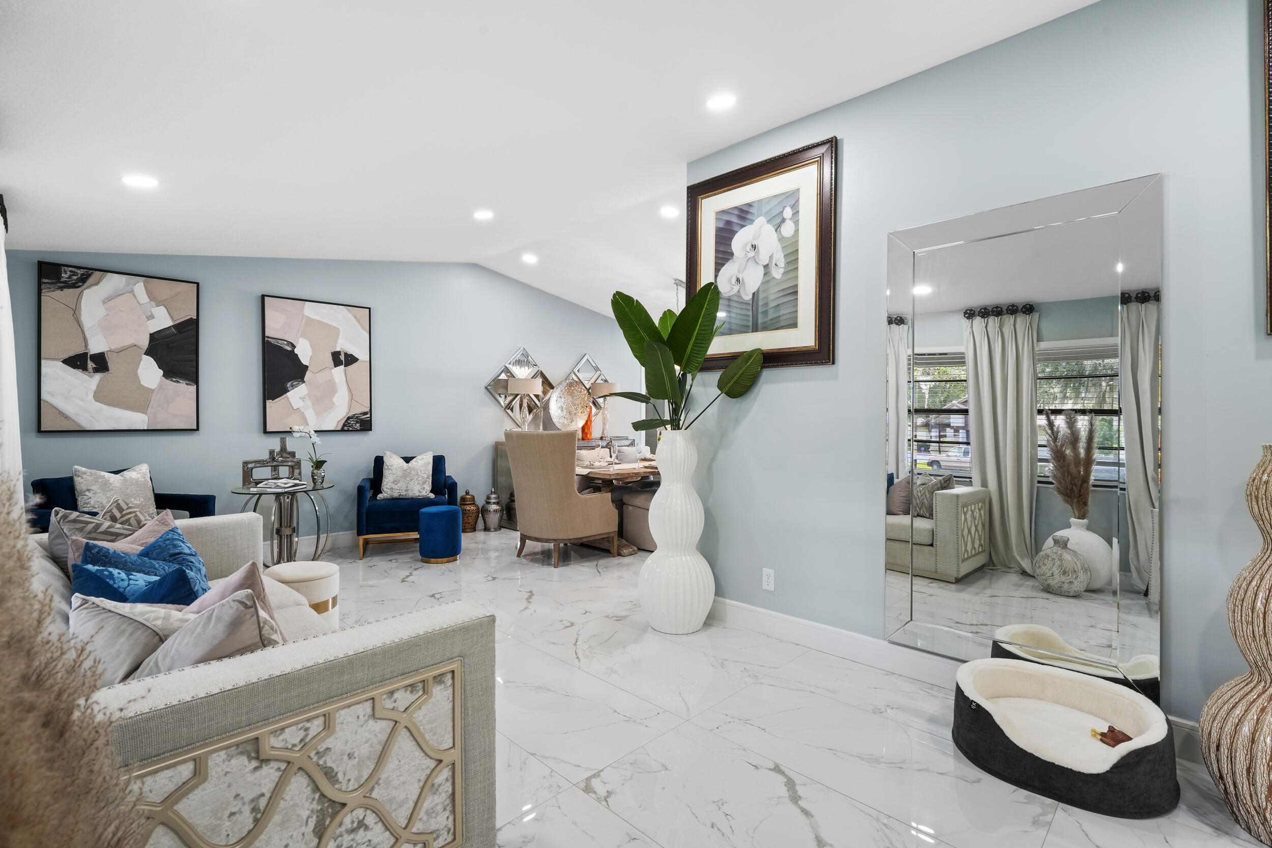 RIVERS EDGE - Residential