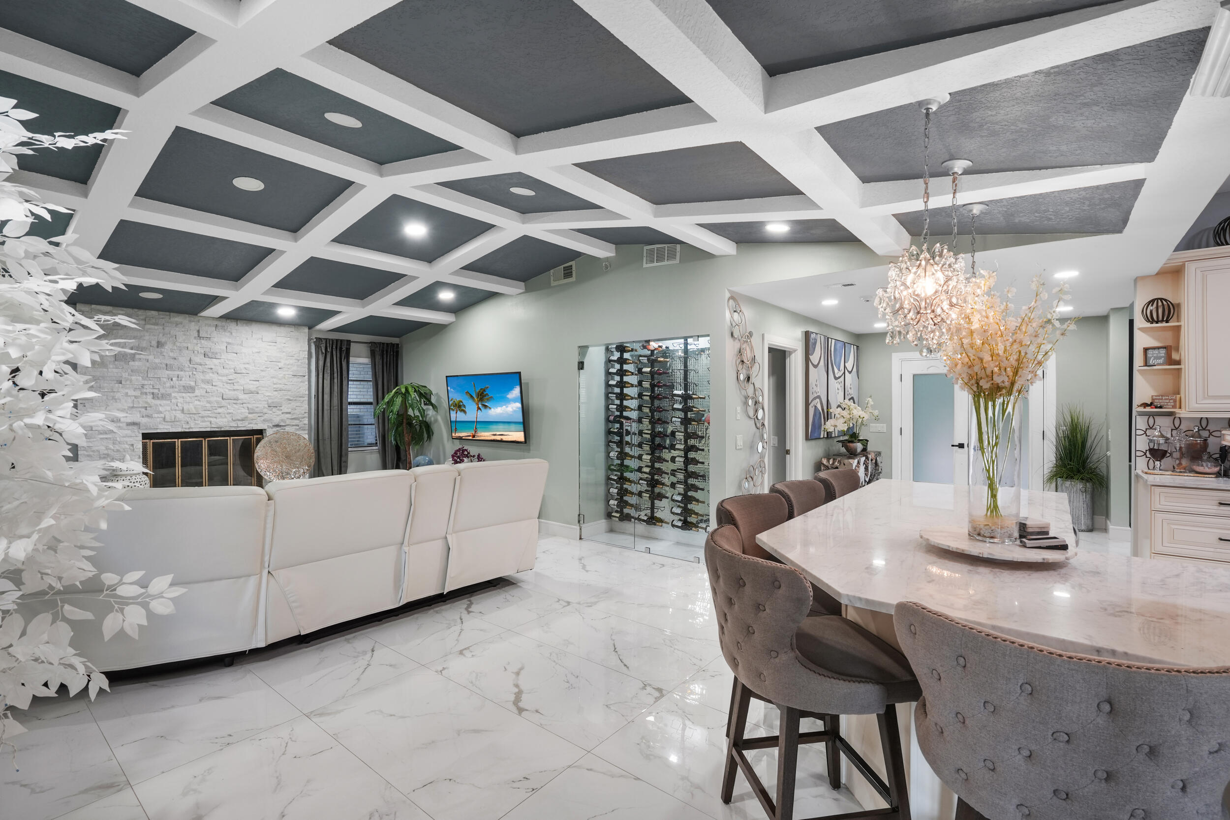 RIVERS EDGE - Residential