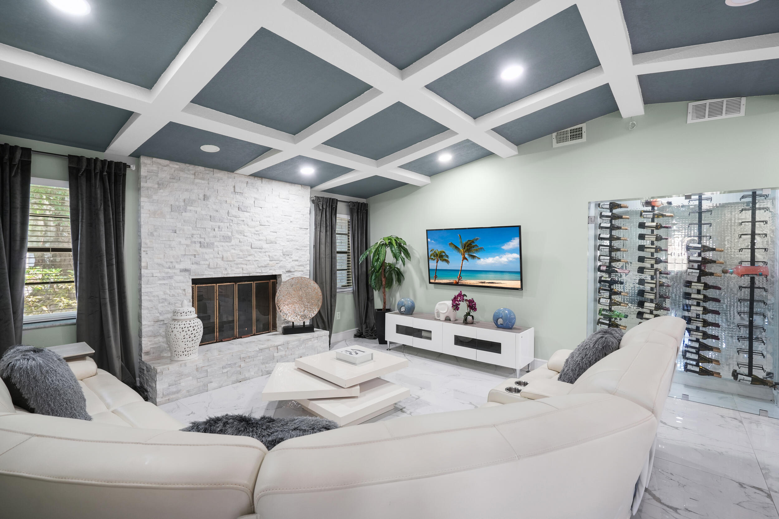 RIVERS EDGE - Residential