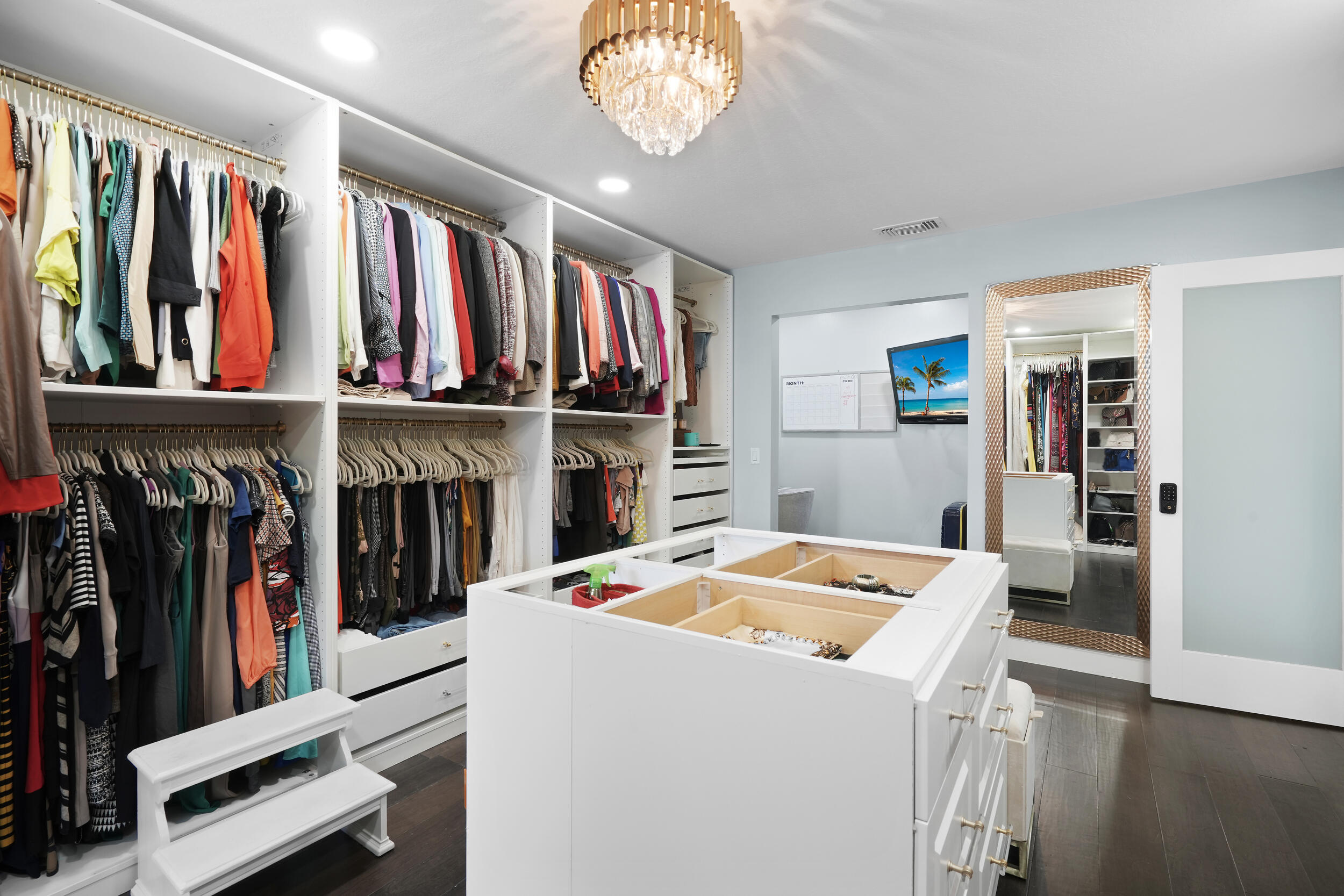 RIVERS EDGE - Residential