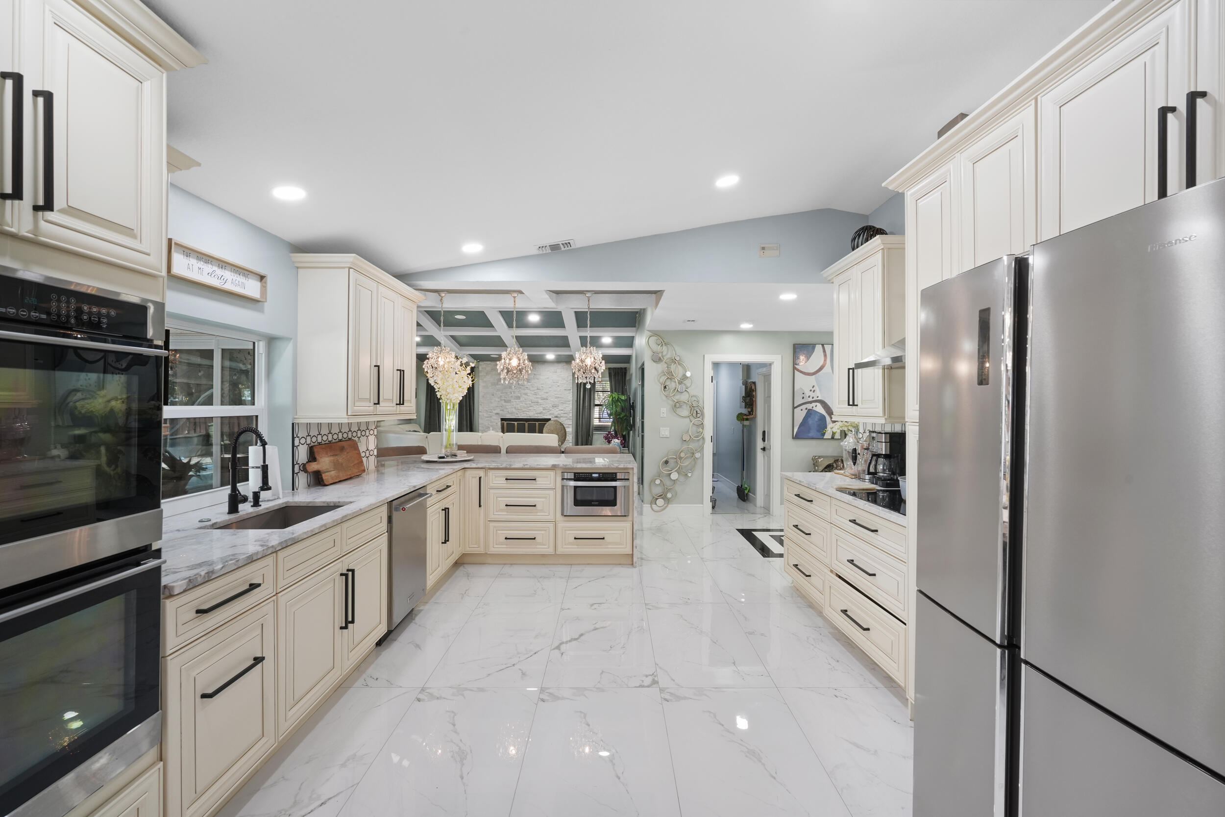 RIVERS EDGE - Residential