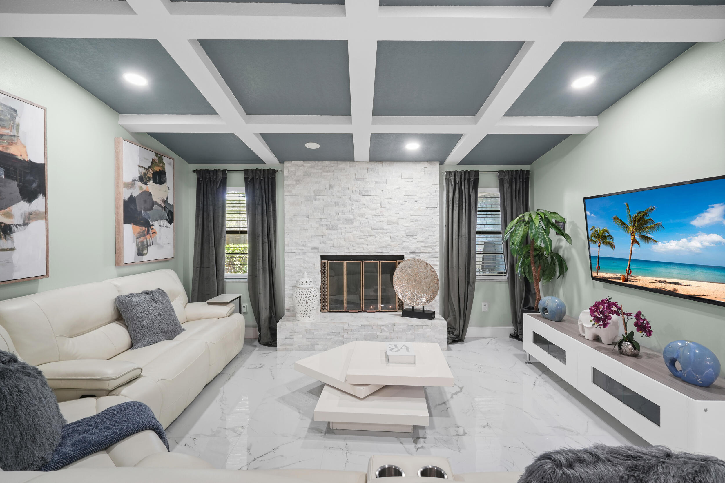 RIVERS EDGE - Residential