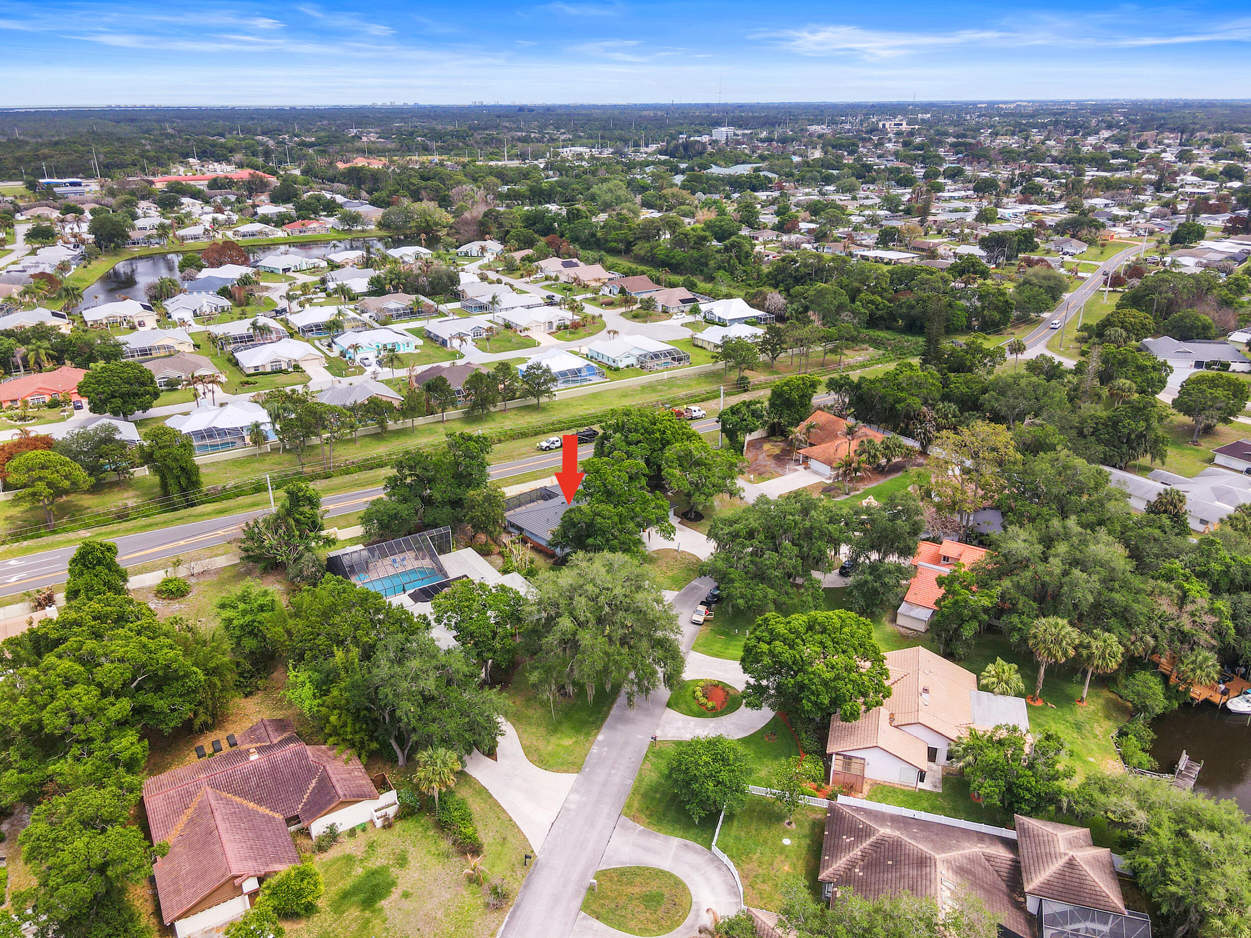 RIVERS EDGE - Residential