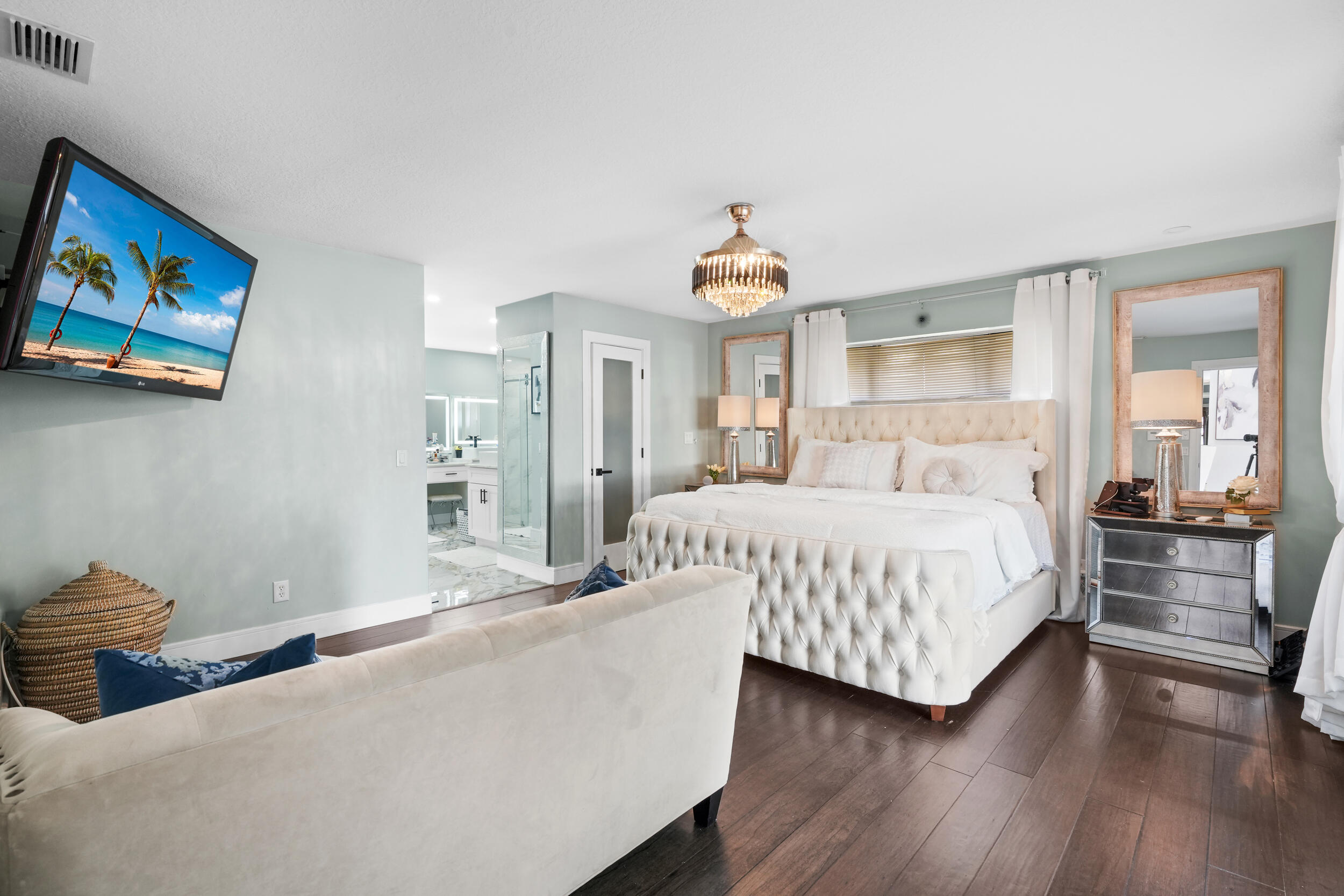 RIVERS EDGE - Residential