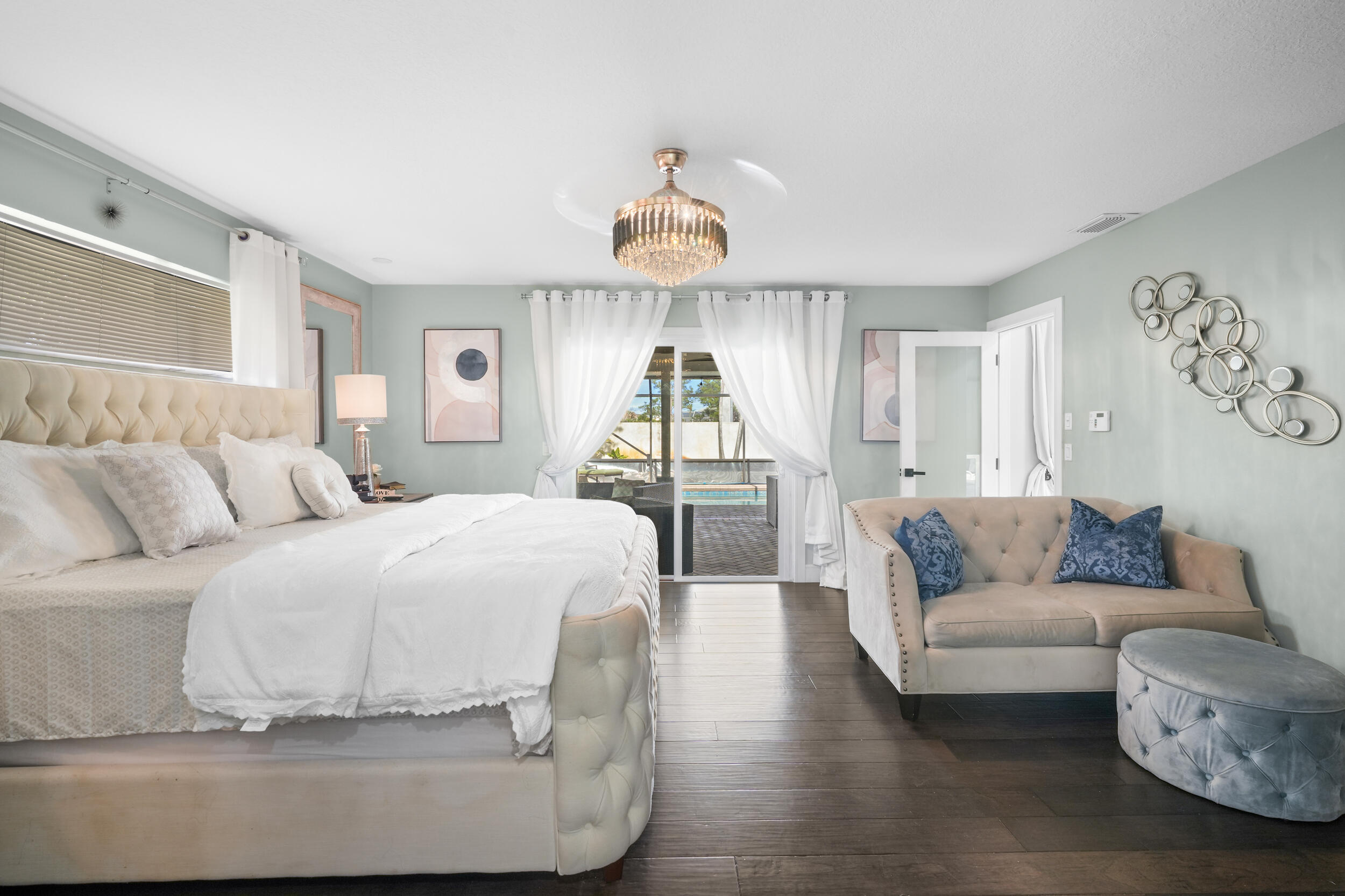 RIVERS EDGE - Residential