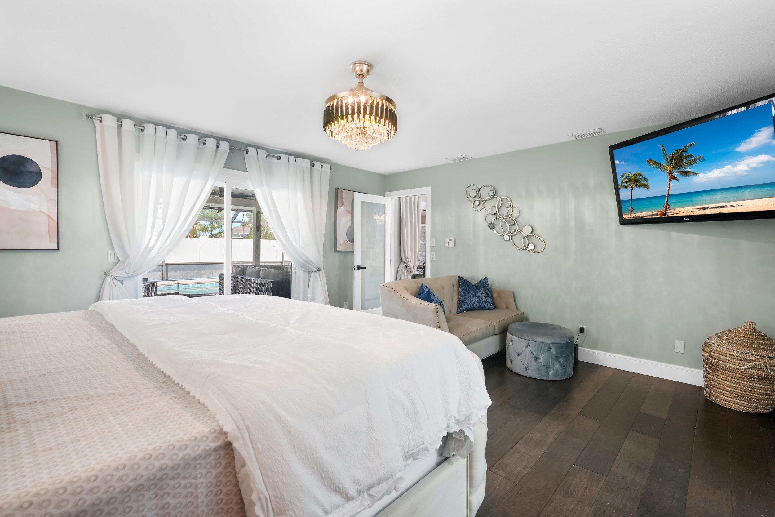 RIVERS EDGE - Residential