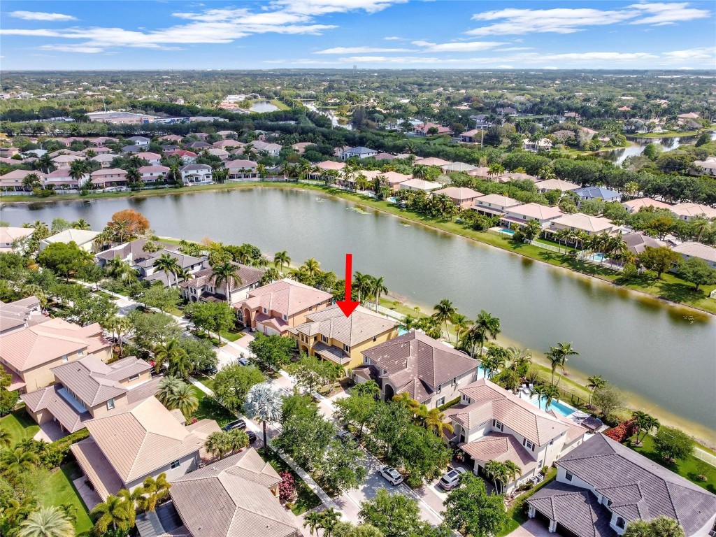 Isles At Weston 171-40 B - Residential