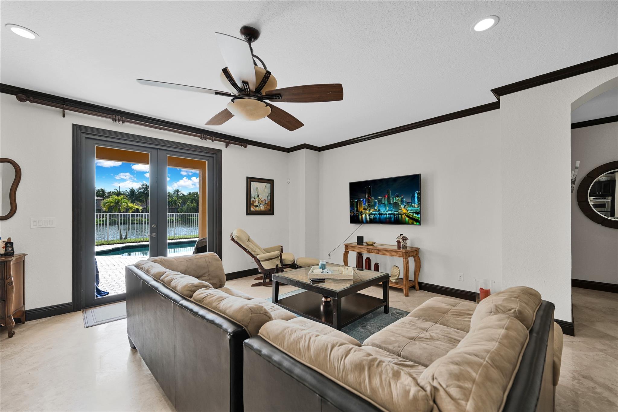 Isles At Weston 171-40 B - Residential