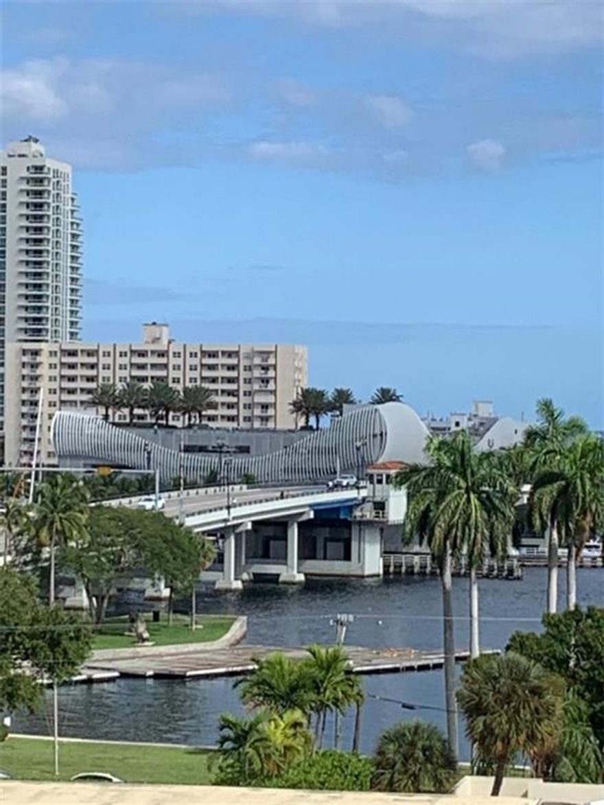 DIRECT OCEAN AND INTRACOASTAL VIEWS FROM THIS LARGE CORNER UNIT. 3 FULL BEDS/2 BATHS. ENJOY BEACH LIVING WITH THE SPACE OF A SINGLE FAMILY HOME. WALK TO THE BEACH OR DOWN BEAUTIFUL LAS OLAS BLVD. LAUNDRY ROOM ON EACH FLOOR. 24 HOUR CONCIERGE, STORAGE, BIKE ROOM, GYM AND RESORT STYLE POOL. ALL NEW IMPACT WINDOWS 2020. BIG SCREEN TV IN 3RD BEDROOM REMAINS. BUILDING IN MIDST OF A RENOVATION ( SEE PIC OF PROPOSED RENOVATIONS IN COMMON AREAS). REDUCED RENT DUE TO RENO IN PROGRESS. PARKING SPACE 56. PARKING RIGHT OUTSIDE LOBBY DOOR IN GARAGE- SCOOTER, MOTORCYCLE AND PETS UNDER 20LBS -NO PROBLEM.PET FEE $500