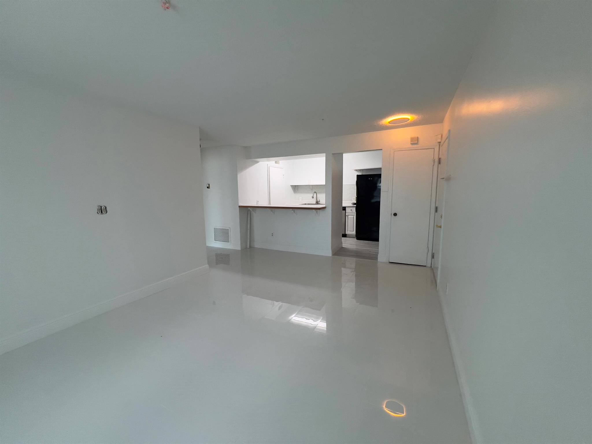 2319 N Congress Avenue 23