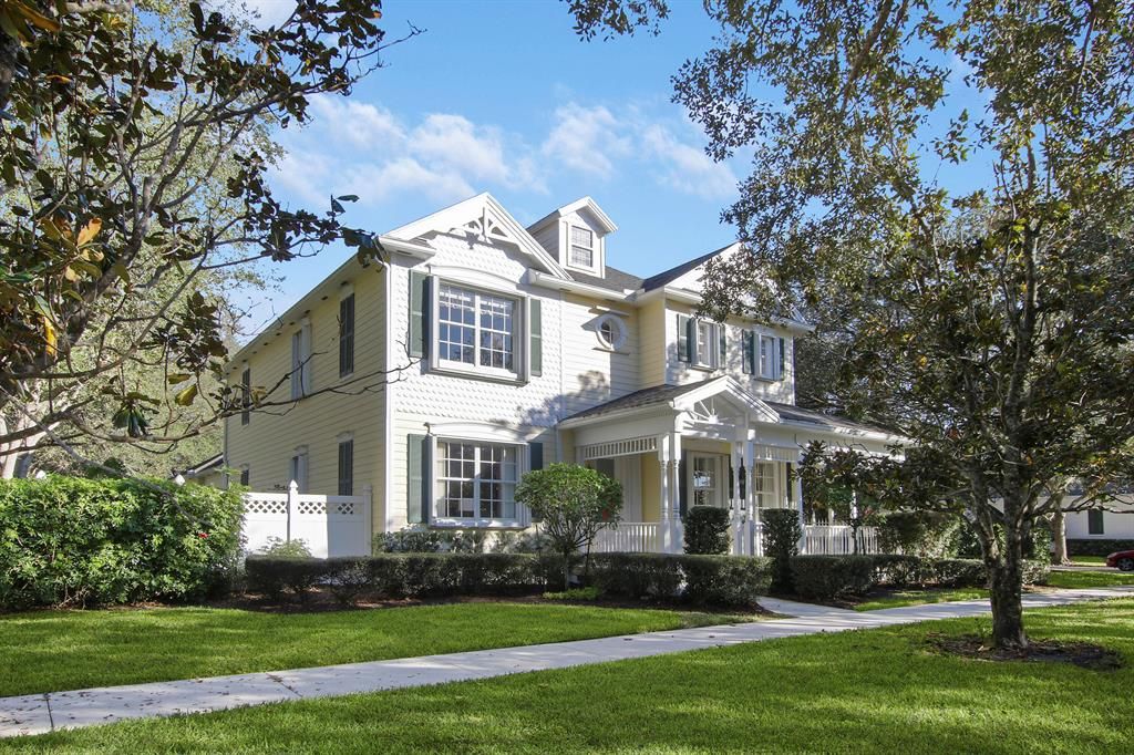 Photo of 167 Barbados Drive Dr, Jupiter, FL 33458 (MLS # R10763919)