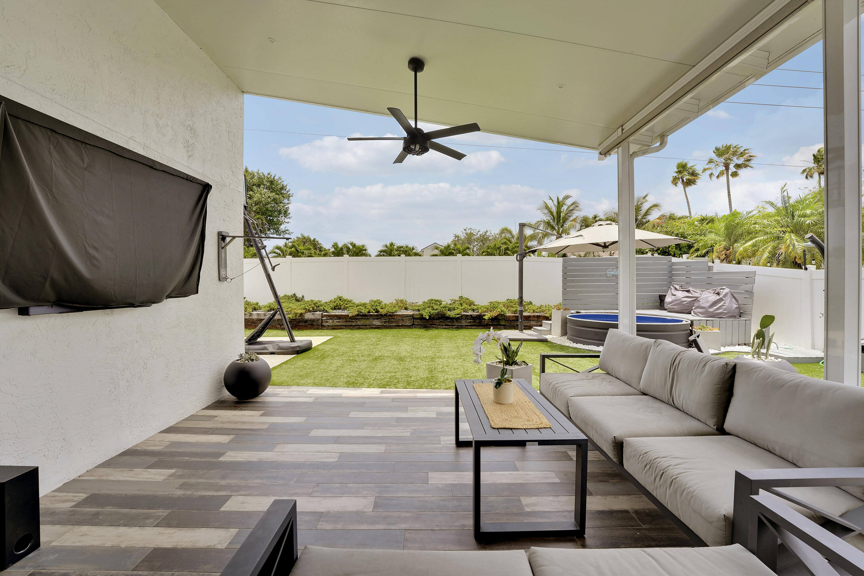 MEADOWS PARK - Residential