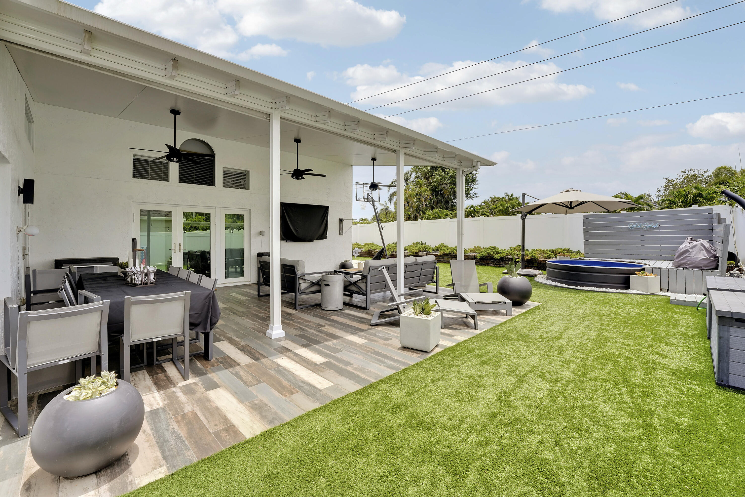 MEADOWS PARK - Residential