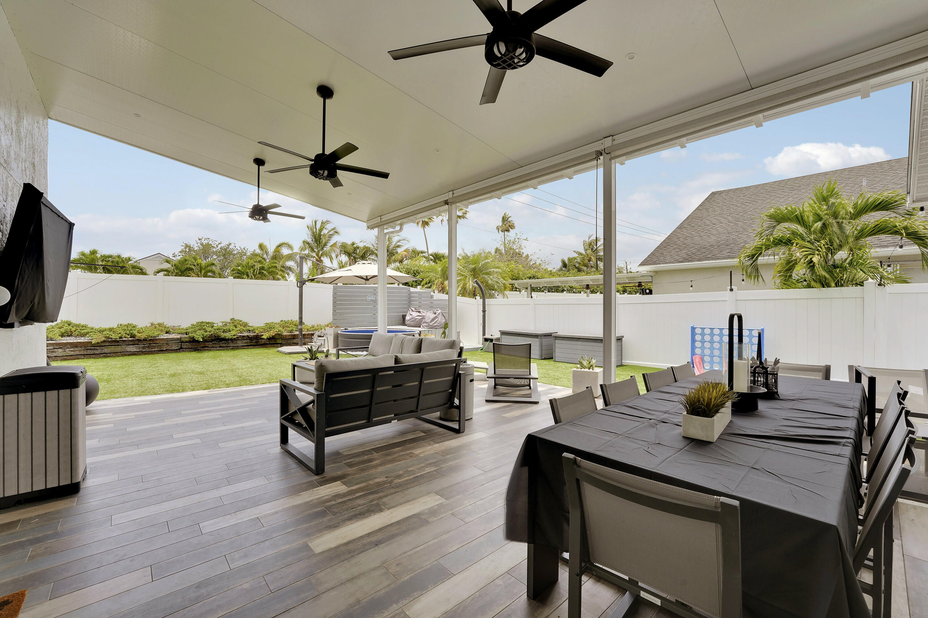 MEADOWS PARK - Residential