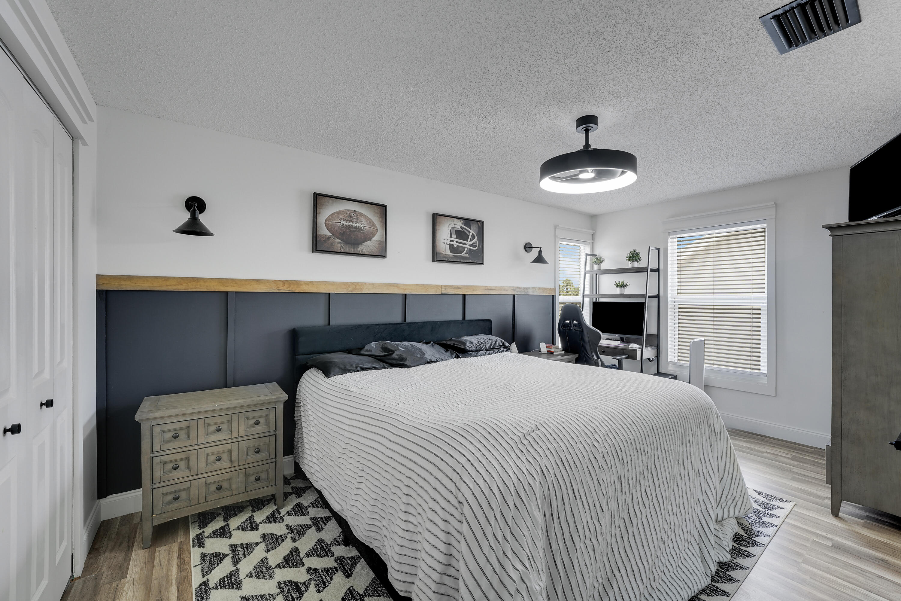 MEADOWS PARK - Residential