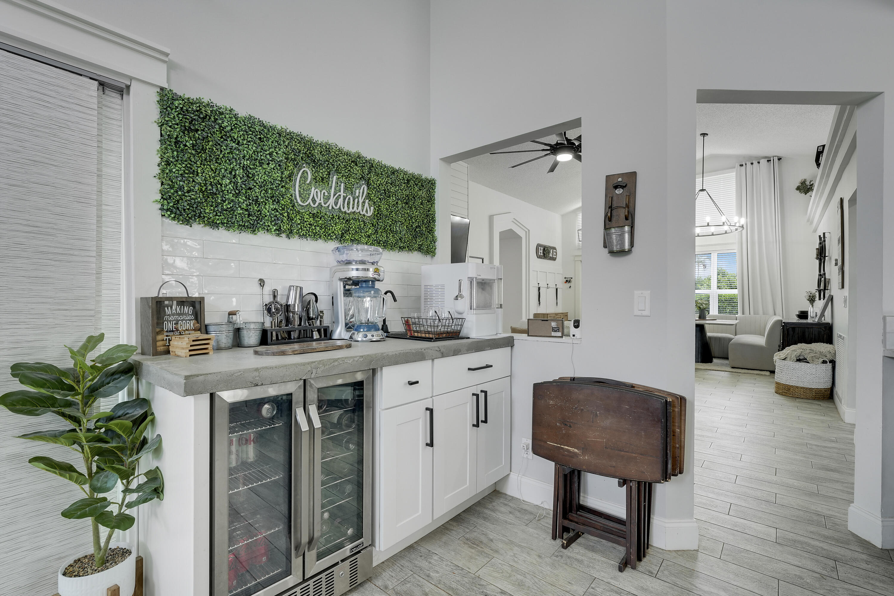 MEADOWS PARK - Residential