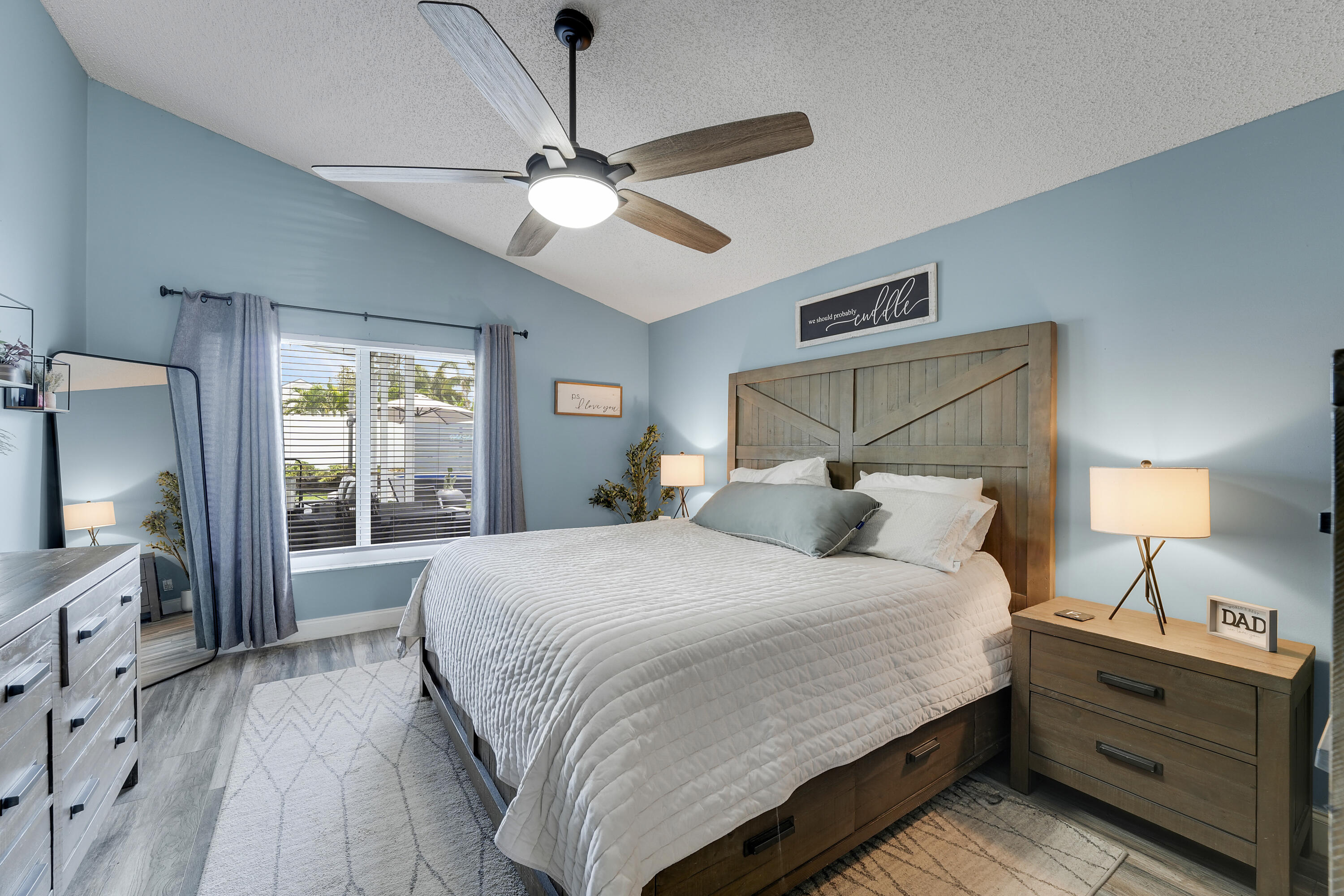 MEADOWS PARK - Residential