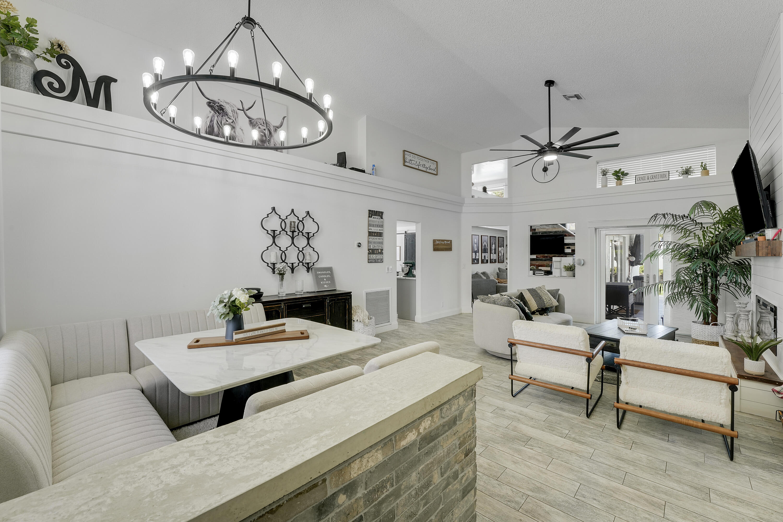 MEADOWS PARK - Residential