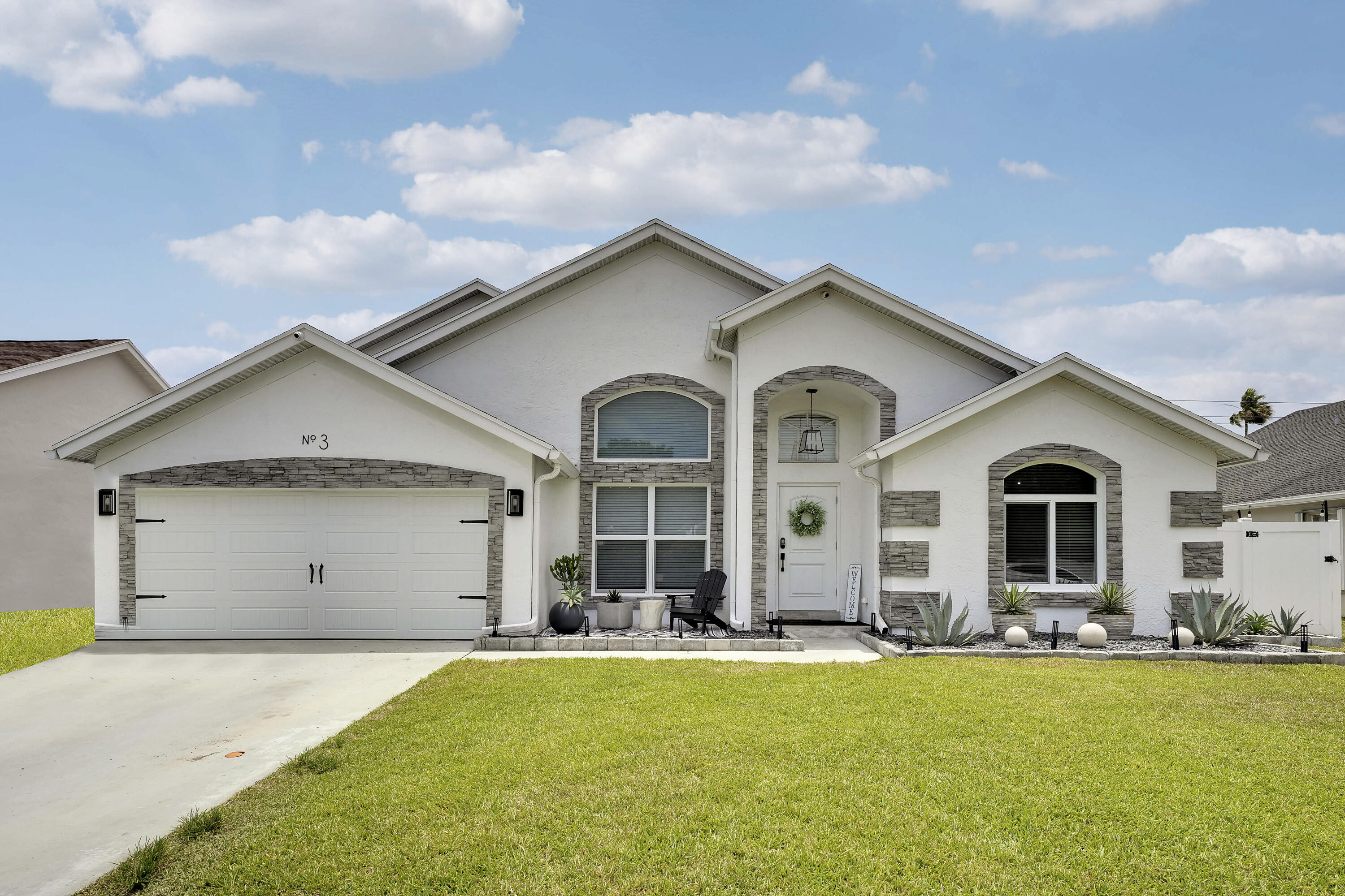 MEADOWS PARK - Residential