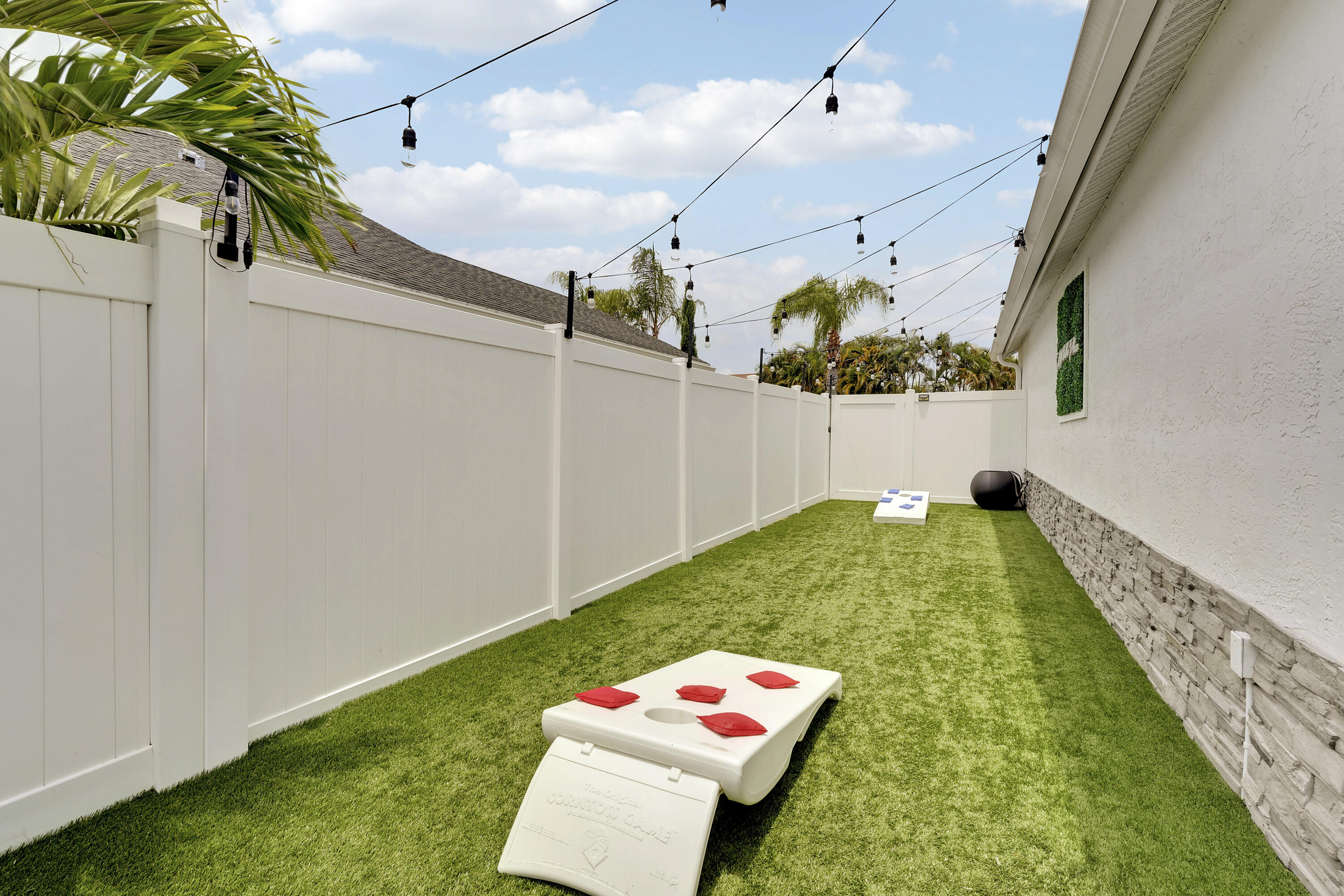 MEADOWS PARK - Residential