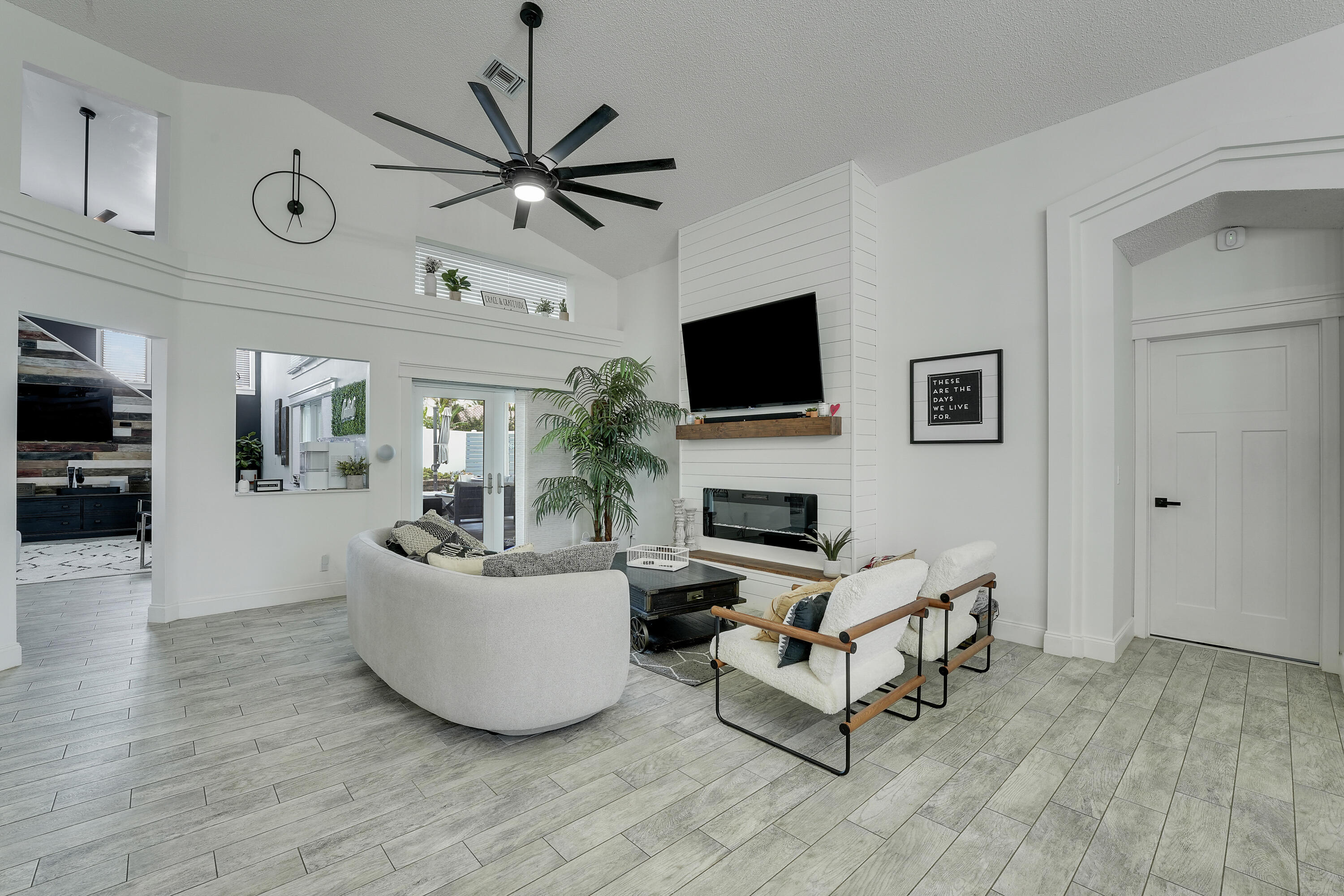 MEADOWS PARK - Residential