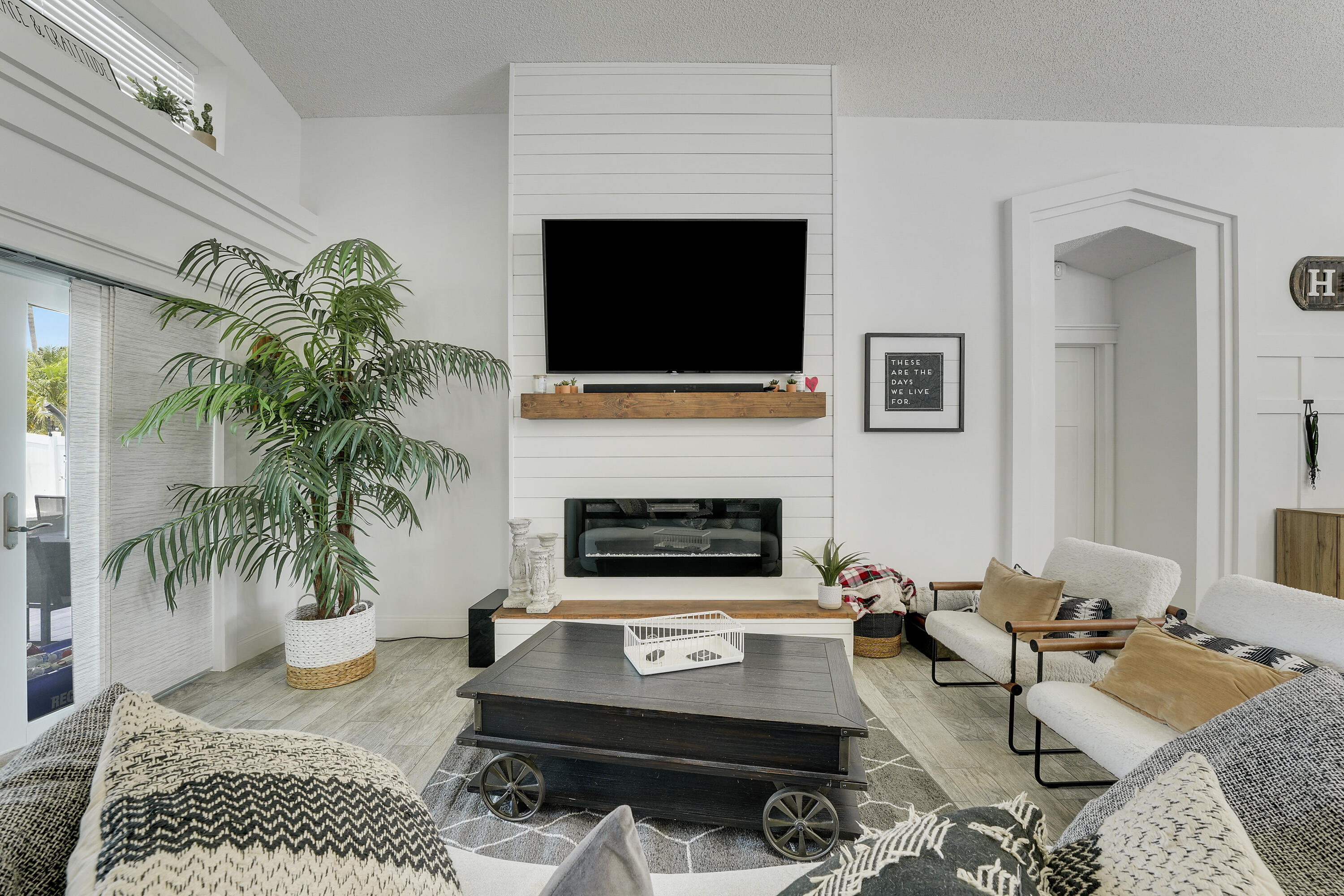 MEADOWS PARK - Residential