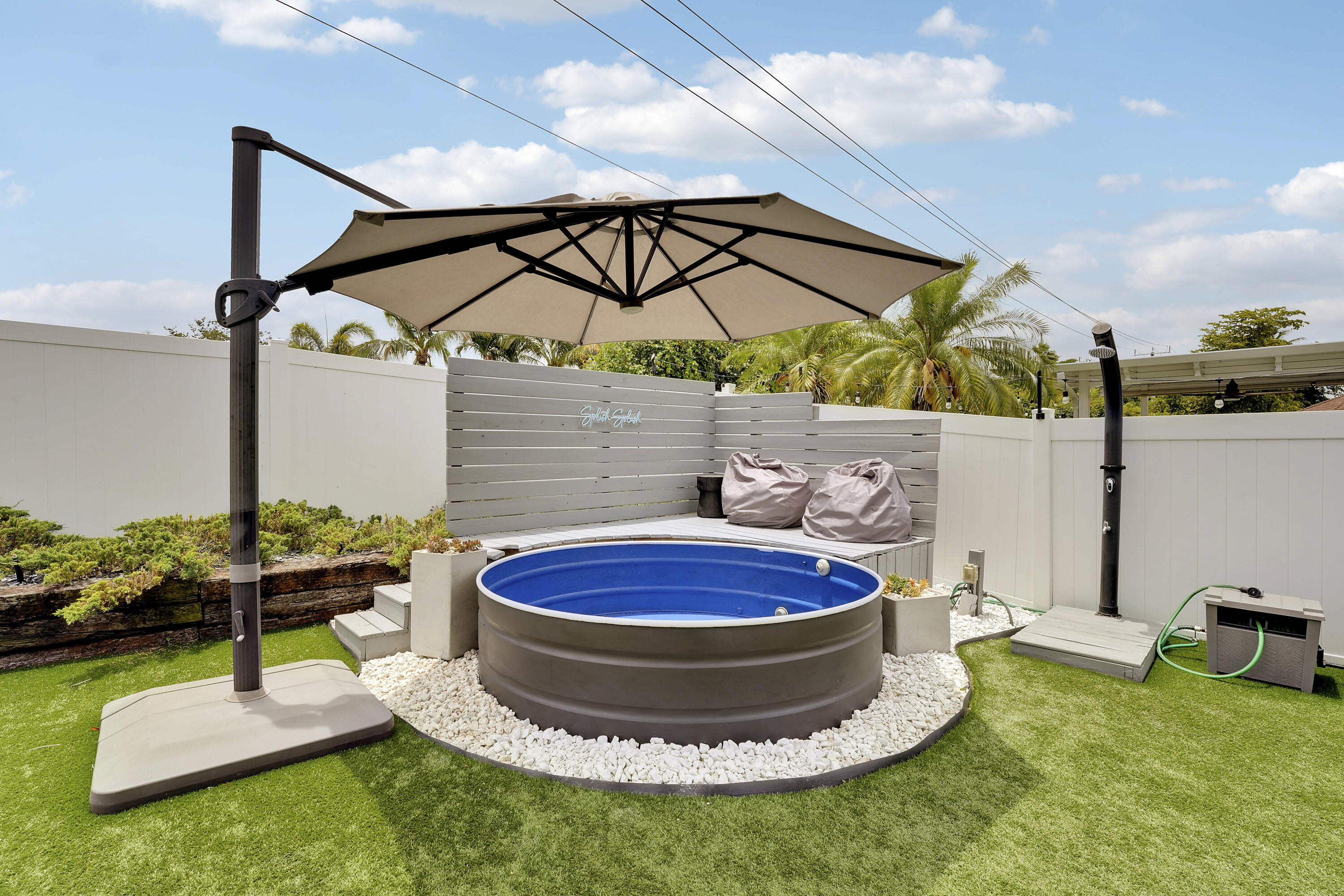 MEADOWS PARK - Residential