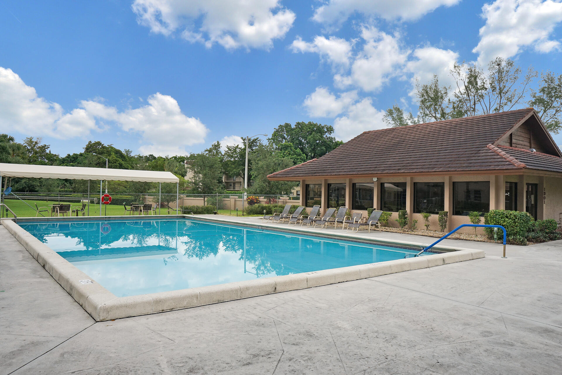 CONDO 1 OF SABAL PALM CONDOS - Residential