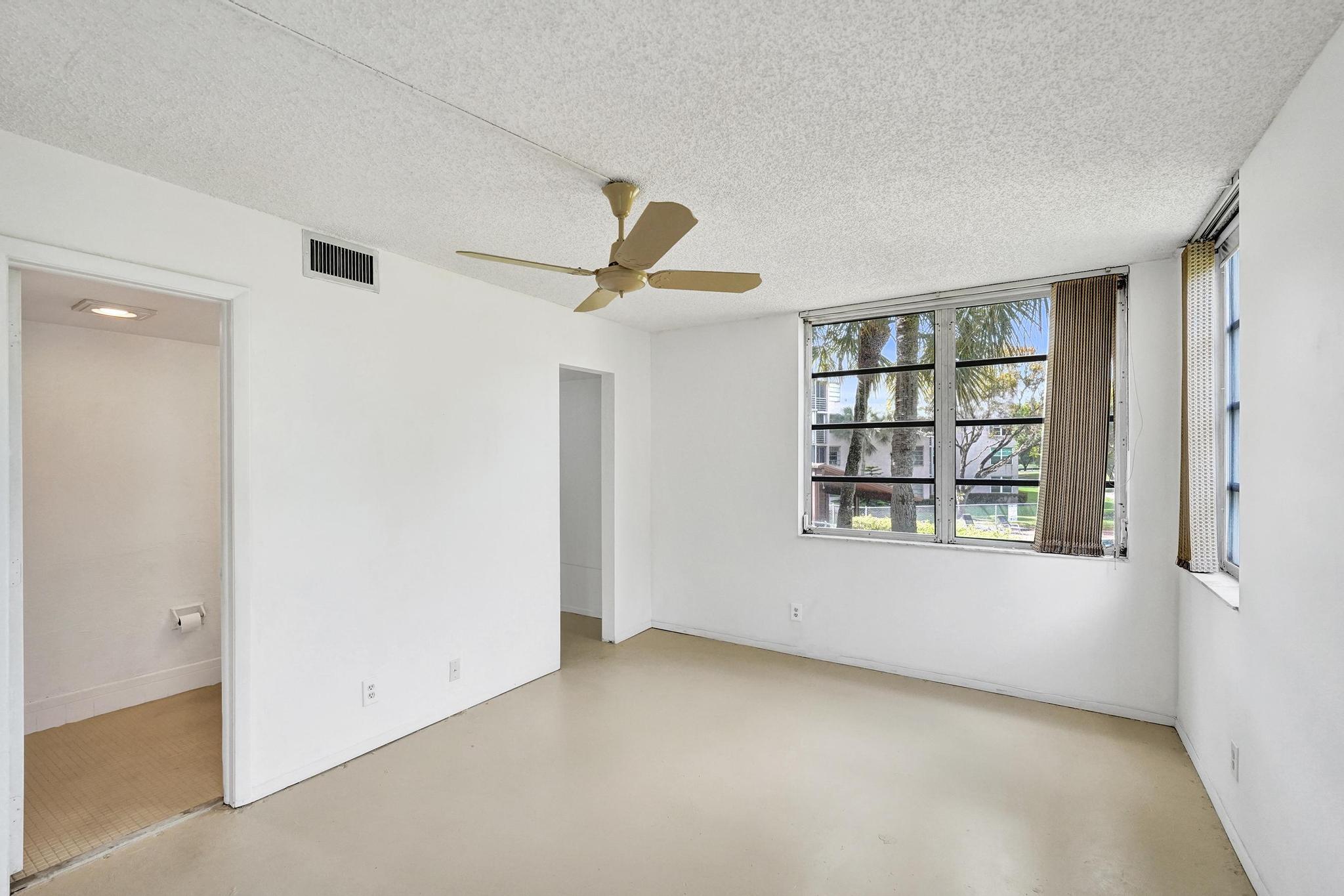 CONDO 1 OF SABAL PALM CONDOS - Residential